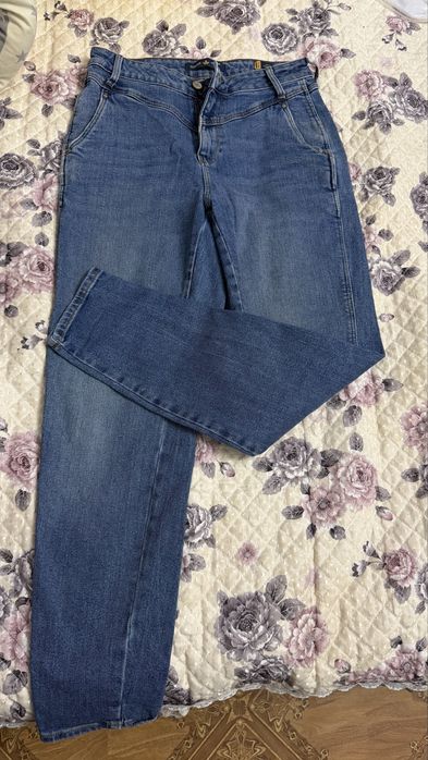 Отдам пакет женских вещей