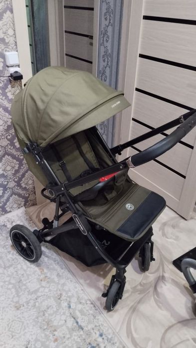 Продам детскую коляску