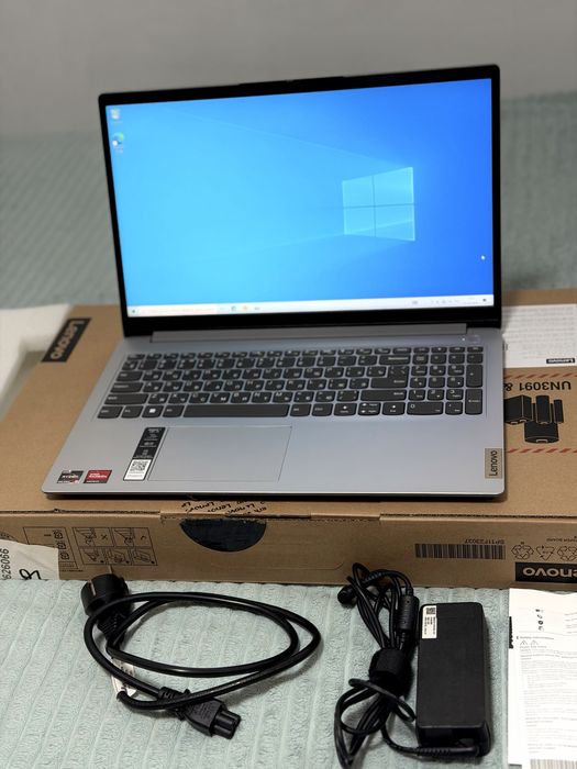 Продам мощный игровой ноутбук 2025 года в коробке