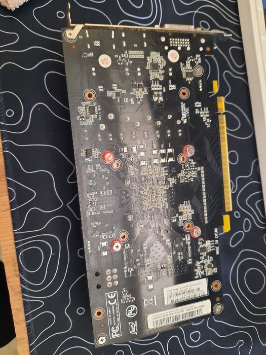 Видеокарта GTX 1050 TI