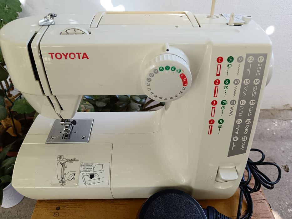 TOYOTA, mașina de cusut electrica, cu pedala