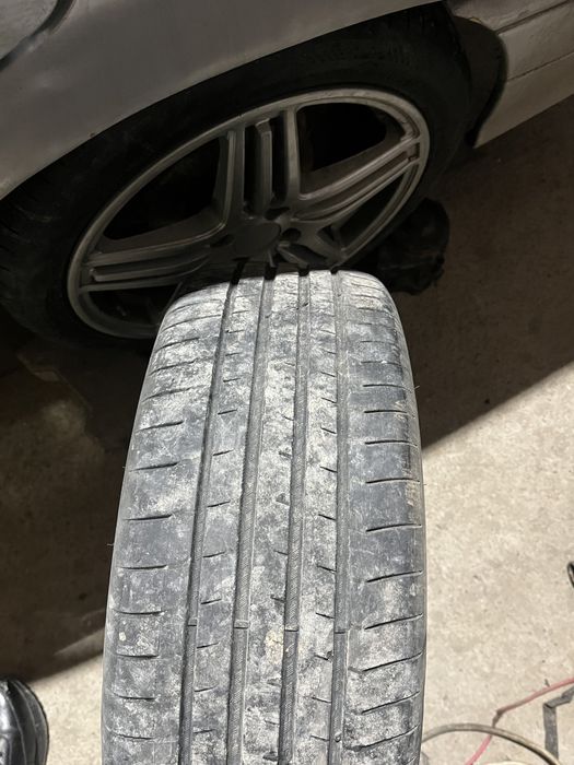 Титанка с шинамииии