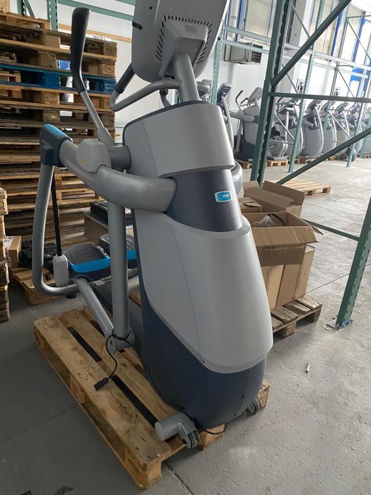 Precor AMT  Fitness equipment