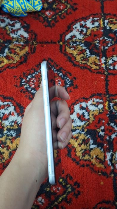 iPhone Se на запчасти