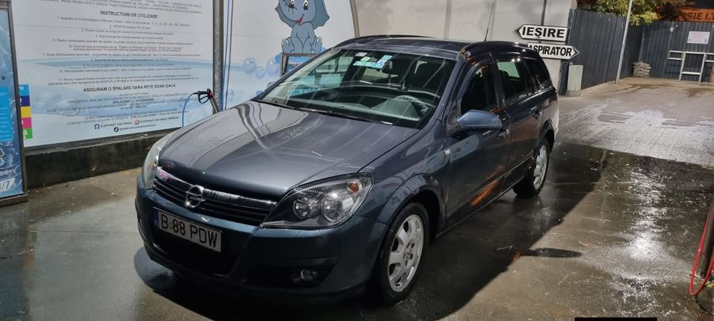 Usa hatchback break Opel Astra H stânga dreapta fata spate usi z168