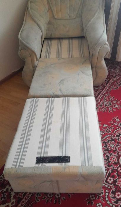 Продам Кресло-диван, б/у