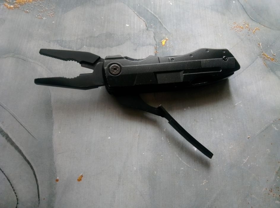 Нож мультитул универсальный