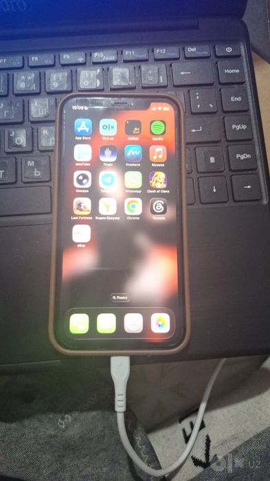 iPhone 11 64 гиг на обмен