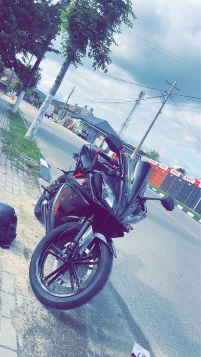 Yamaha YZF-R125 Urgent