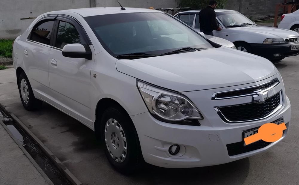 Yevro, konditsioner, obogref sideniya, qoraaytirilgan salon, nomimizda