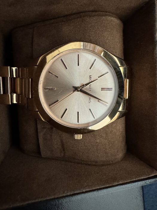 Michael kors часовник