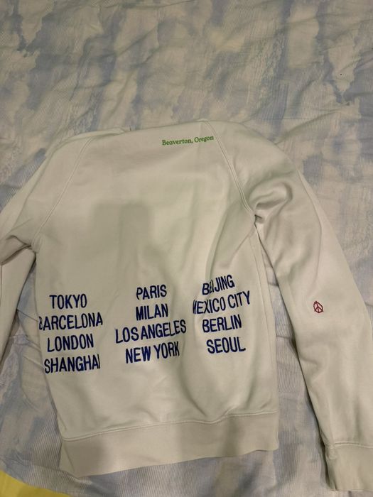 Артикули nike,guess