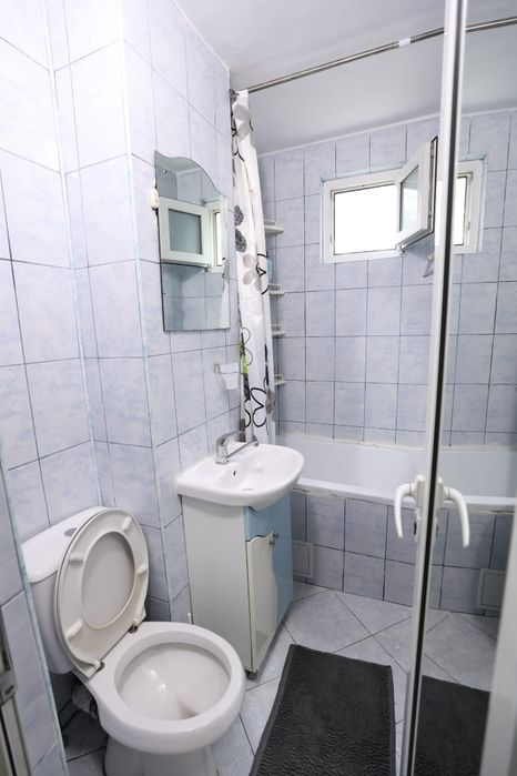 Apartament 2 camere de inchiriat