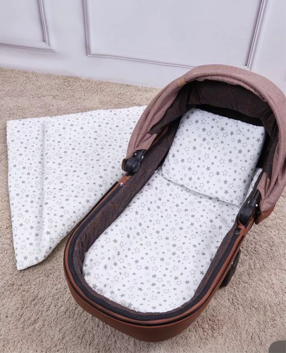 Продам комплект в коляску