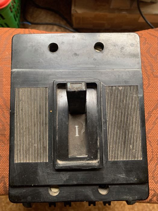 Автоматични прекъсвачи