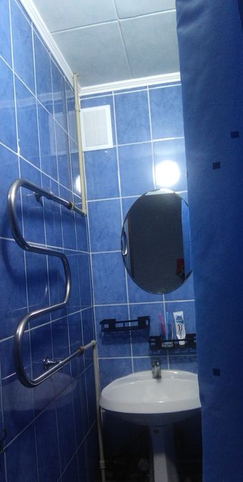 Продам квартиру 3 комнатную