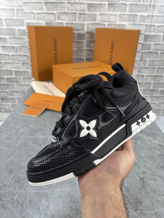 Louis vuitton skate sneakers *calitate premium* Full Box*