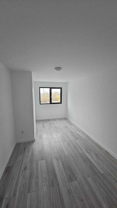 Apartament 2 camere, decomandat, Bals , central