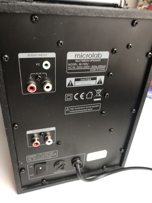 Колонки для компьютера Microlab