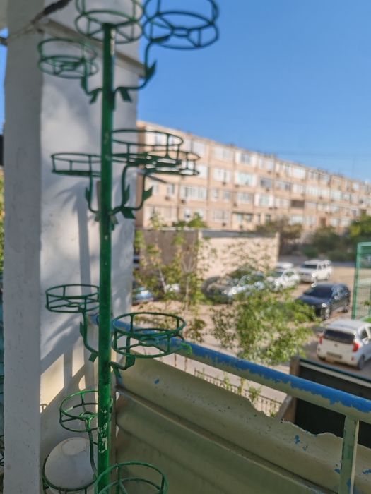 Продаются стойки для цветов.