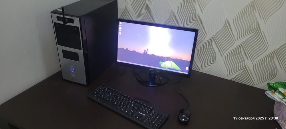 Продаётся компьютер.