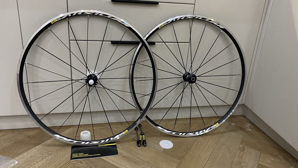 Шоссейные колеса велосипед Mavic новый