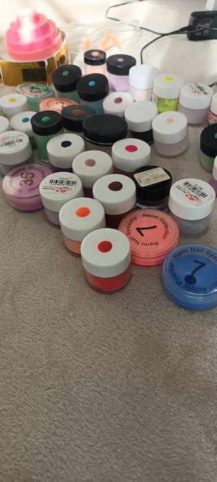 Пудры цветные акриловые для маникюра