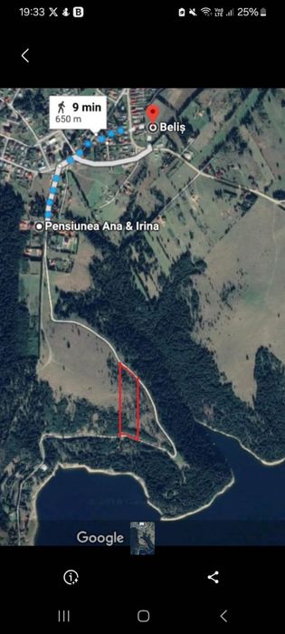 Vand Teren Belis aproape de lac