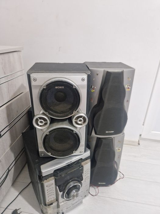 Boxe sony,sharp. Fac și schimburi!
