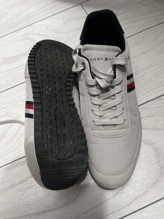 Tommy Hilfiger Marimea 44