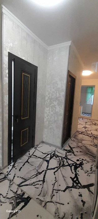 2 хонали 2 каватдан евро тамирланган квартира сотилди 5 микрн Корзинка