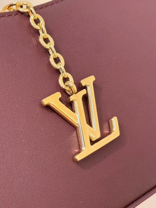Сумка LV Louis Vuitton Pochette Bloom