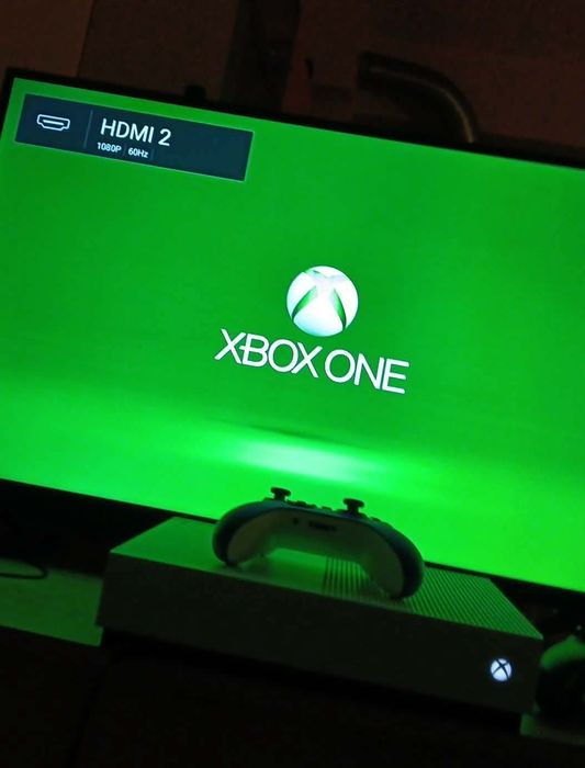 Конзола Xbox one s