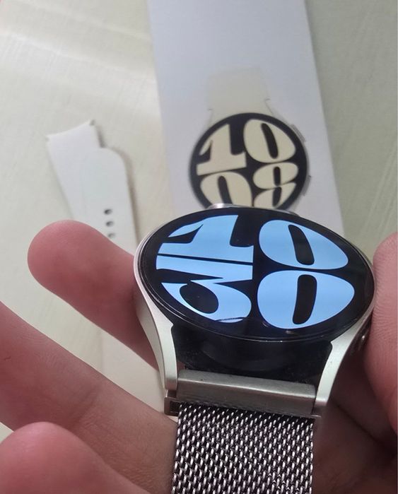 Samsung watch 6 bejeviy rangi