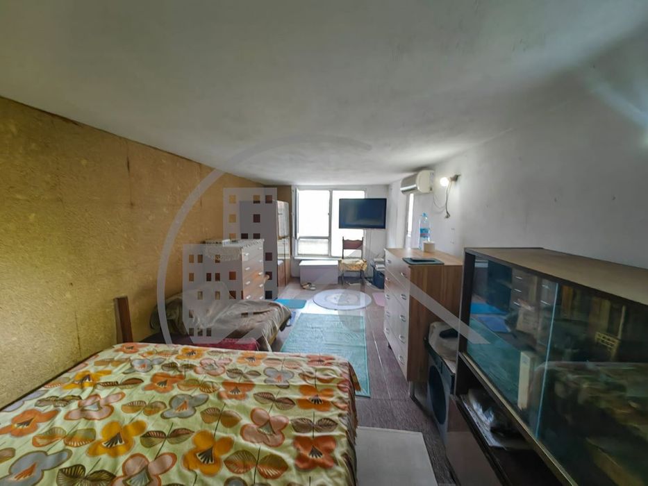 Продава се Къща в Варна, Левски - 275 кв.м за 982 €/кв.м - Снимка #5