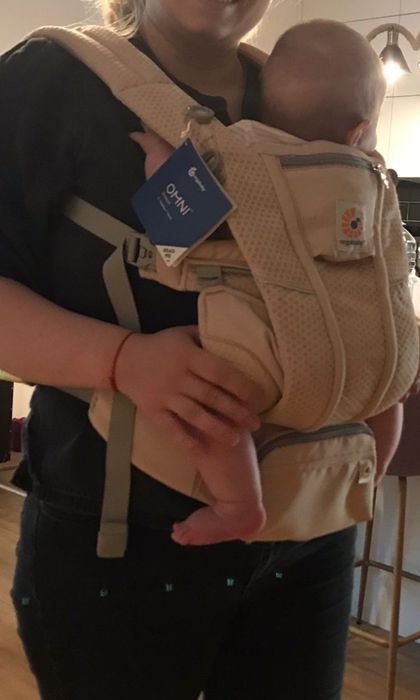 Ergobaby Omni Breeze
