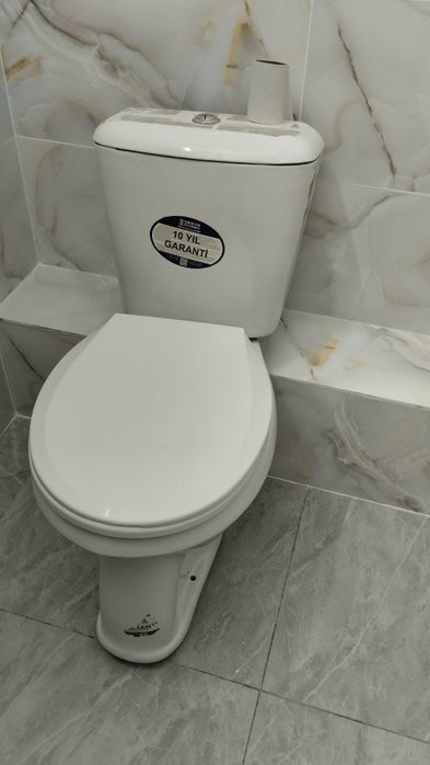 Унитаз продам дёшево