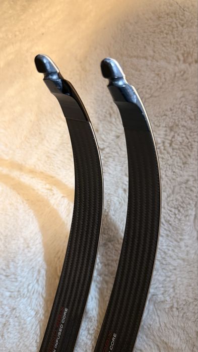 Lame arc recurve Hoyt Axia GP (grand Prix) 30lbs long