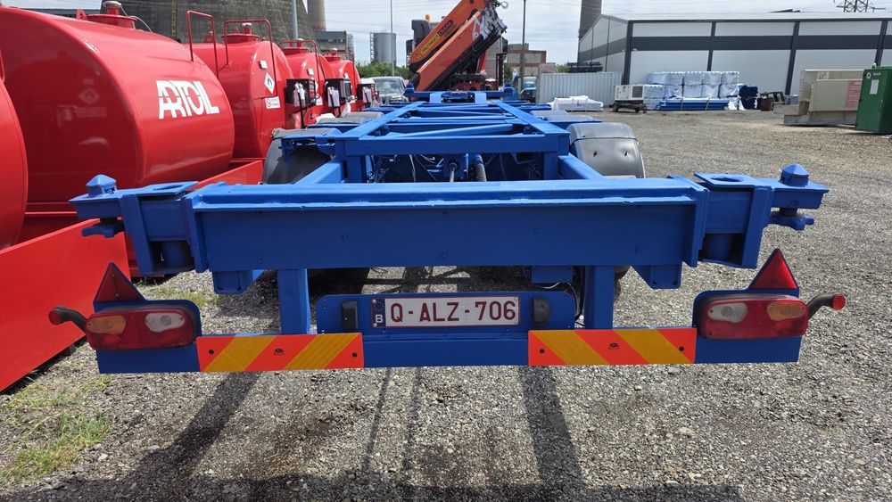 Schimb Transcontainer, Semiremorca containere Van Hool , Remorca containere