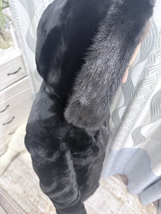 Продается шуба норковая