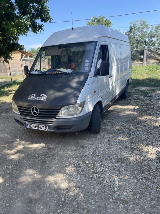 Mercedes sprinter
