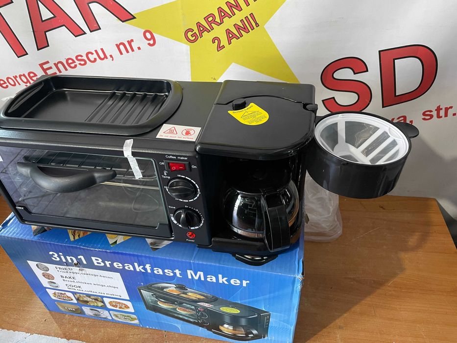 Aparat multifunctional pentru Bucatarie 3in 1 Breakfast Maker