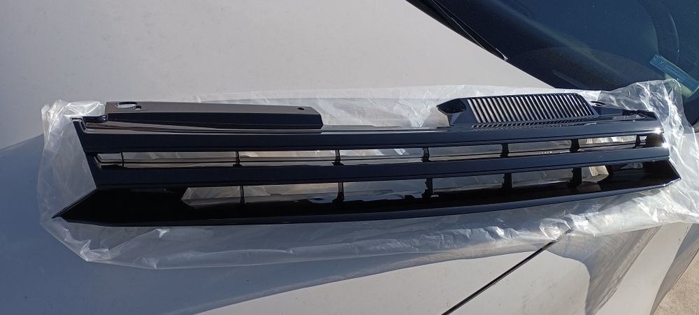 Решетка без емблема голф 6