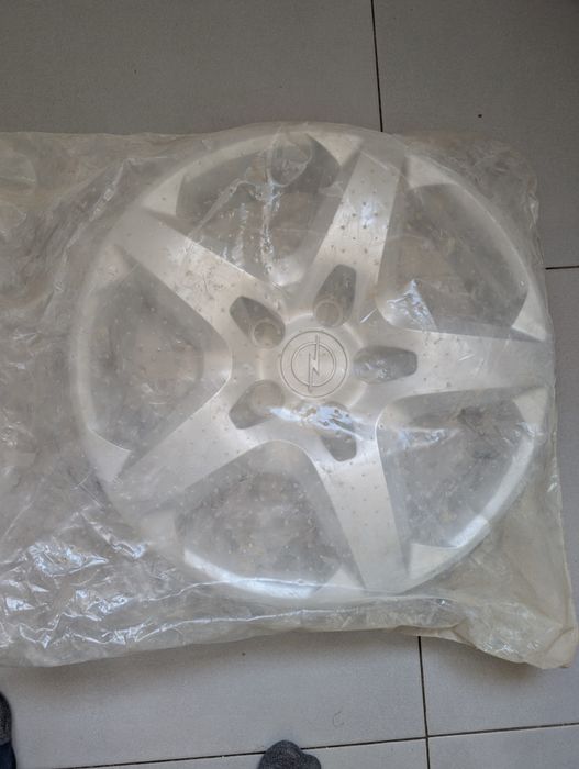 Capac Original nou, sigilat pe 16 inch Opel Astra Vectra Zafira Signum 1 Bucati