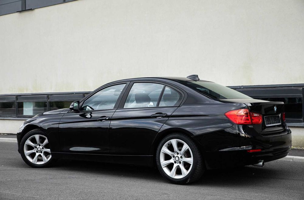 BMW Seria 3 2012 — imagine 3