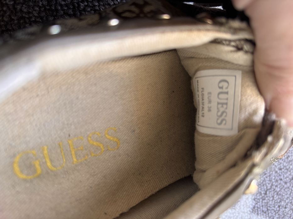 Adidasi casual Guess