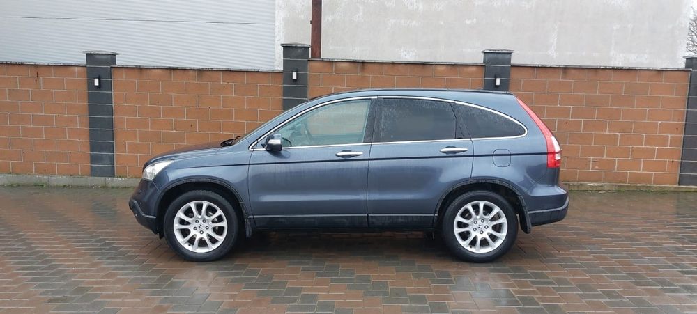 Honda CRV  cu volan pe dreapta