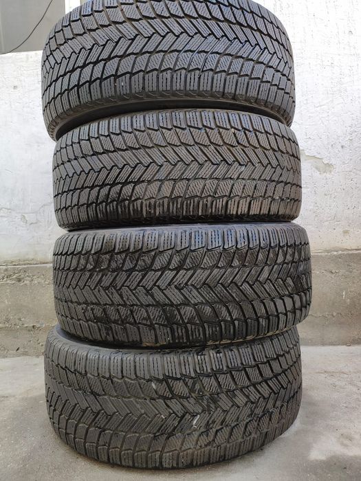 Продам шины Зимние/Летние