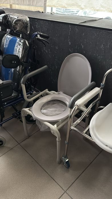 Санитарный стул Туран H021B