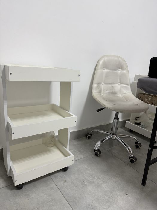 Продам кушетку и помощник